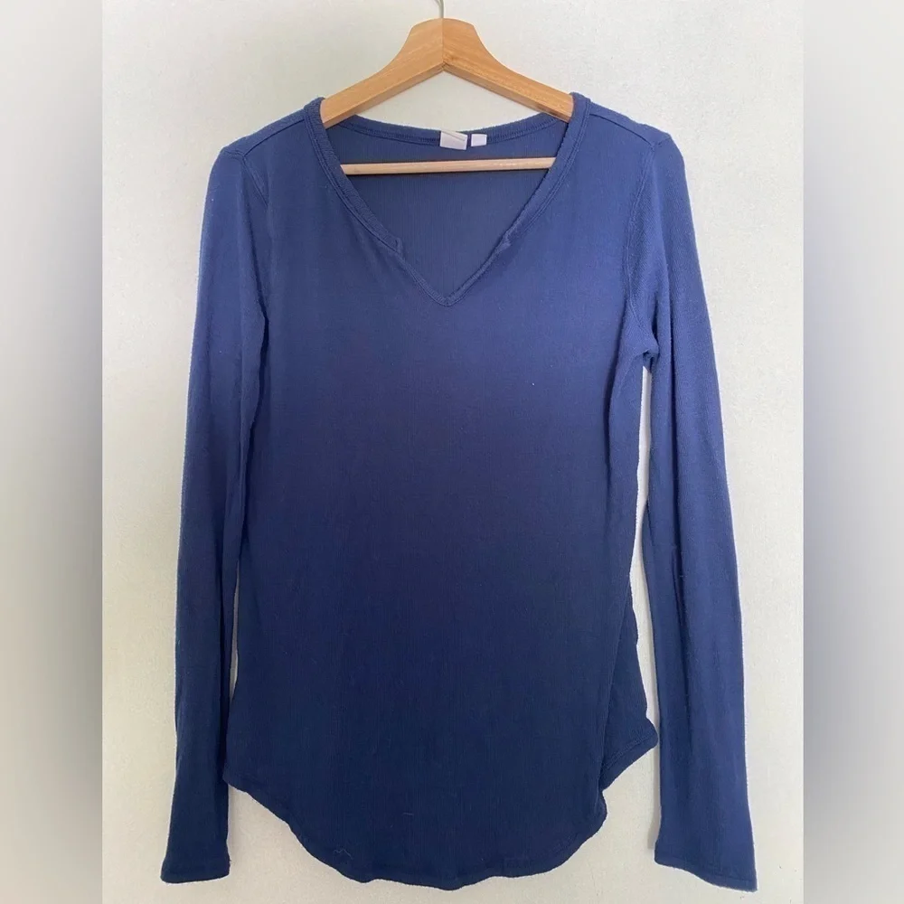 GAP STRETCHY BLUE LONG SLEEVE SHIRT SIZE MEDIUM - Picture 1 of 4